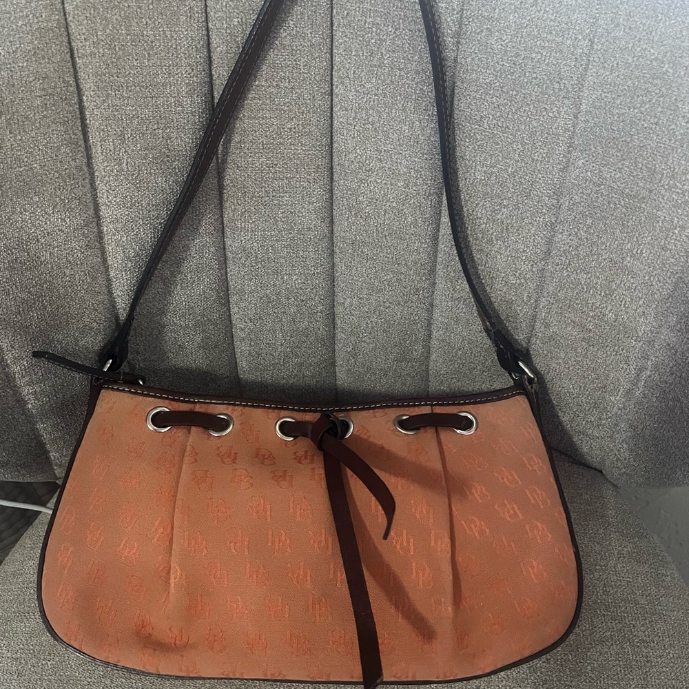 Y2k dooney & bourke shoulder bag with bow